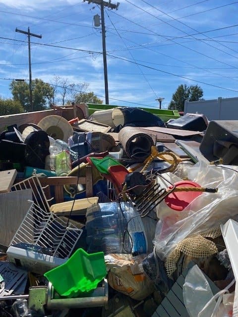 Get Rid of Clutter Today! Fast and Efficient Junk Removal in Shinnston, WV